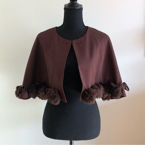 Elegant Brown Women's Cape with Fur Trim